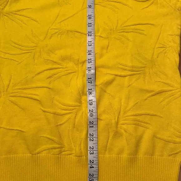 Eight Eight Eight Yellow Crew Neck Sweater - Picture 6 of 7